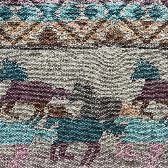 Katch Me West Horse Aztec Shacket Size Small - Picture 2 of 8